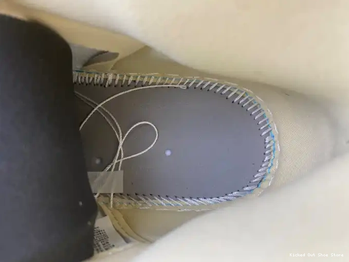 Kicked Out Shoe Store Jordan OG 1 Air Craft High FD8631-100 0527